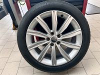 Audi Kompletträder 19" mit Sommerreifen und Original Felgen Niedersachsen - Garbsen Vorschau