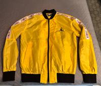 Jordan Jacke Kindergröße L Essen-West - Holsterhausen Vorschau