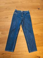 Jeans Hose guess gr. 33 sehr gut erhalten Bayern - Türkheim Vorschau