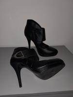 Damen Ankle Boots Stiefeletten High Heels schwarz Gr.37  NEU Bayern - Dasing Vorschau