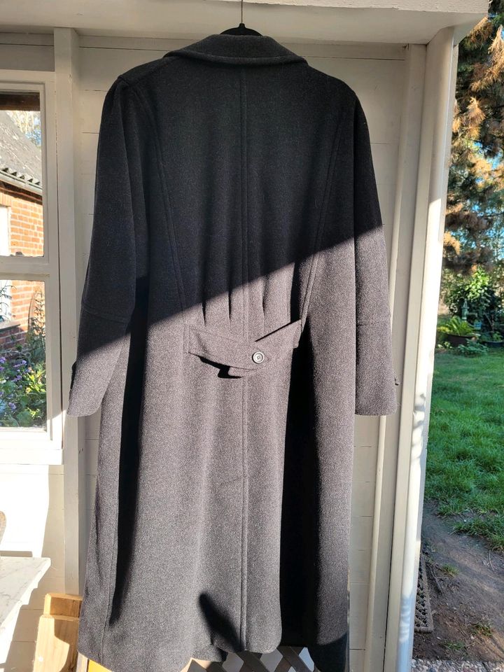 Mantel Damen Größe 22 in schwarz grau Wool Cashmere in Stoltebüll