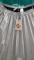 Eva Lutz Designerplisseerock Gr.44 neu Leipzig - Großzschocher Vorschau