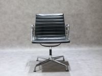 1/2 Vitra Eames EA108 Bürostuhl Leder Designer schwarz Wuppertal - Heckinghausen Vorschau