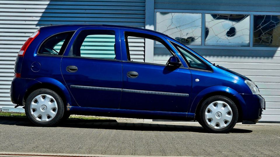 Opel Meriva Basis in Friedrichsdorf