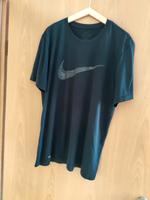 Nike Dri-fit T-Shirt Größe L Sportshirt schwarz Niedersachsen - Moormerland Vorschau
