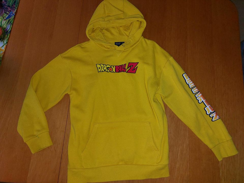 Dragonball Pullover Gelb Gr. 152 in Altenau