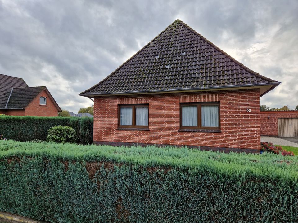 EFH m. Garage in gewachsener Siedlung im Seemannsort Barßel in Barßel