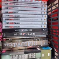 Dvd sammlung Big Bang, House of Cards Leipzig - Schönefeld-Abtnaundorf Vorschau