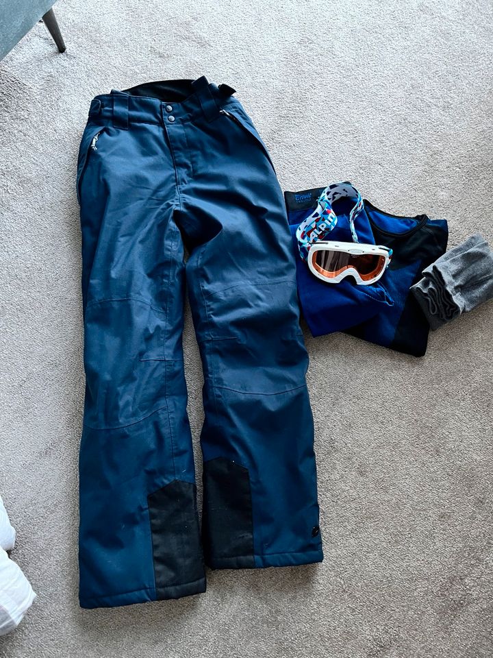 Skihose Killtec G, Skibrille Alpina Kids , Unterwäsche Gr 146/152 in Düren