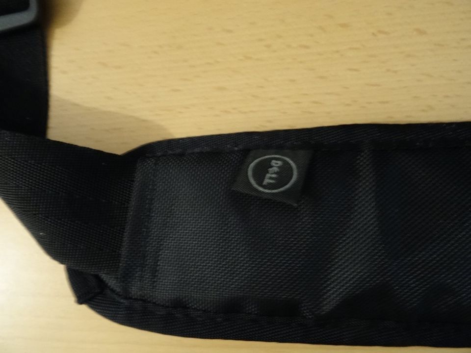 Dell Laptop- Notebooktasche, neuwertig, in Rösrath