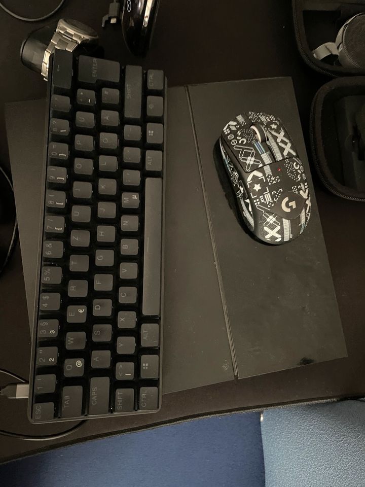 Apex pro Mini + Logitech g pro x superligth in Husby