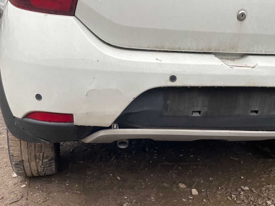 Schlachtfest Dacia Sandero ST Motorhaube Stoßstange tür motor sit in Dorsten