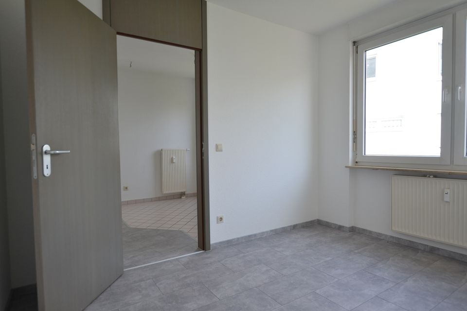 I INVEST I 4.500 €/p.a IST I Neubau I 2-RW I Balkon I Stellplatz I in Leipzig