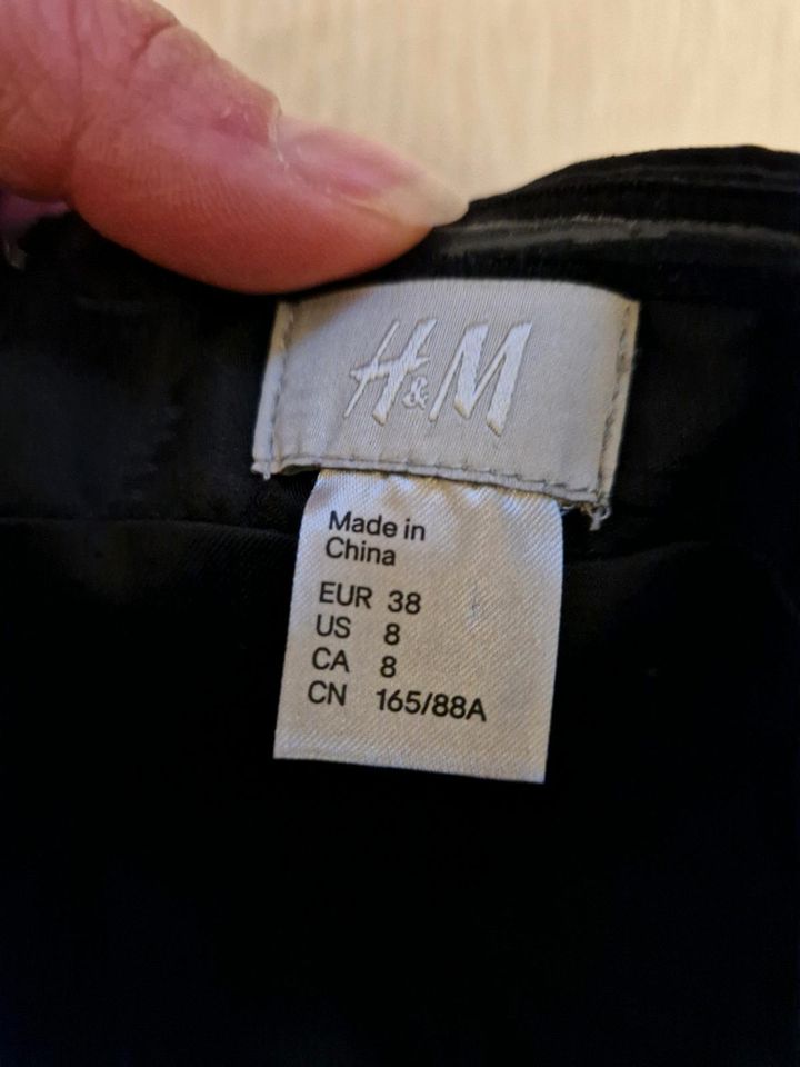 Kleid H&M 38 in Katlenburg-Lindau