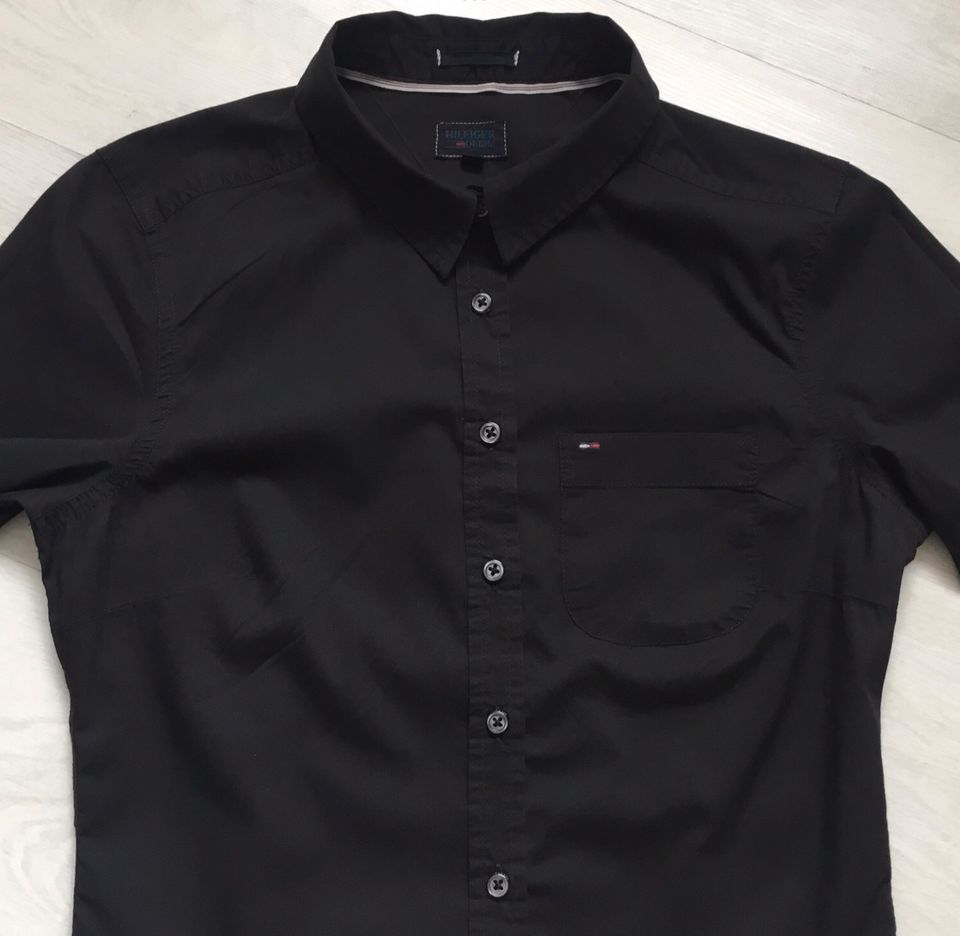 Tommy Hilfiger Denim Damen Business Bluse schwarz Gr.S Neuwertig in Essen