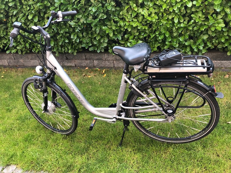 8# E-Bike Damen Göricke in Emstek