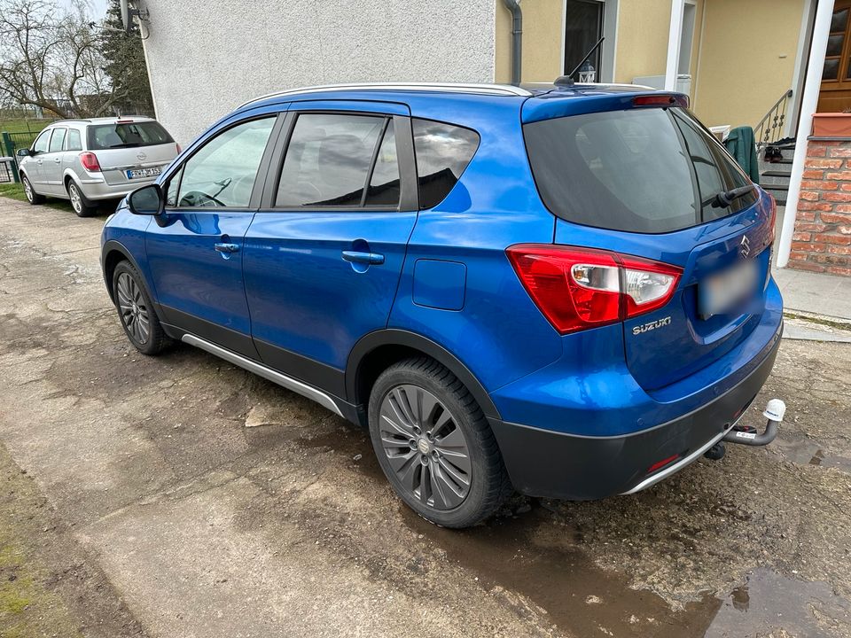 Suzuki SX4 S-Cross 1.6 Benzin 1. Hand in Bad Freienwalde