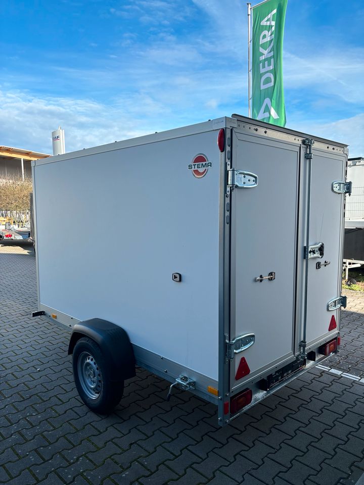 STEMA Kofferanhänger P-Box-Plywood 1300kg ( 2 Flügeltüren ) in Germersheim