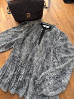 Mango Bluse Shirt Gr: S schwarz/ grau Bremen - Horn Vorschau
