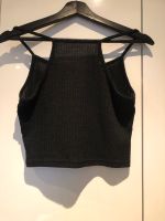 Crop Top kurz schwarz Größe S Nordrhein-Westfalen - Oer-Erkenschwick Vorschau