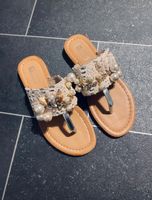 Schöne Sandalen mit Verzierhungen Saarland - Spiesen-Elversberg Vorschau