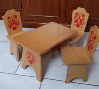 Puppenmöbel - Tisch und 3 Stühle aus Holz Niedersachsen - Hohenhameln Vorschau