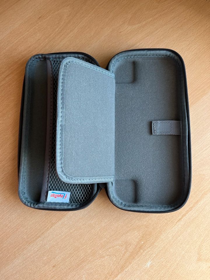 Nintendo Switch Lite Case Grau neu in Erkelenz