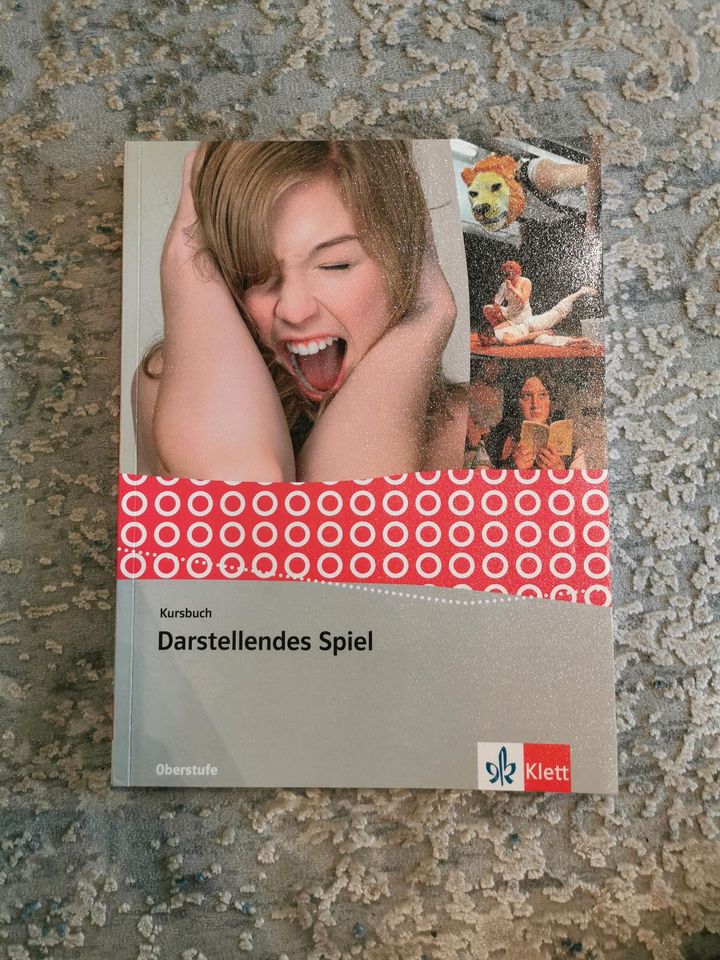 Kursbuch Darstellendes Spiel, Oberstufe in Bad Zwischenahn