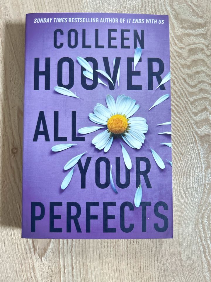 Colleen Hoover Bücher - Ein Buch 6€ in Potsdam