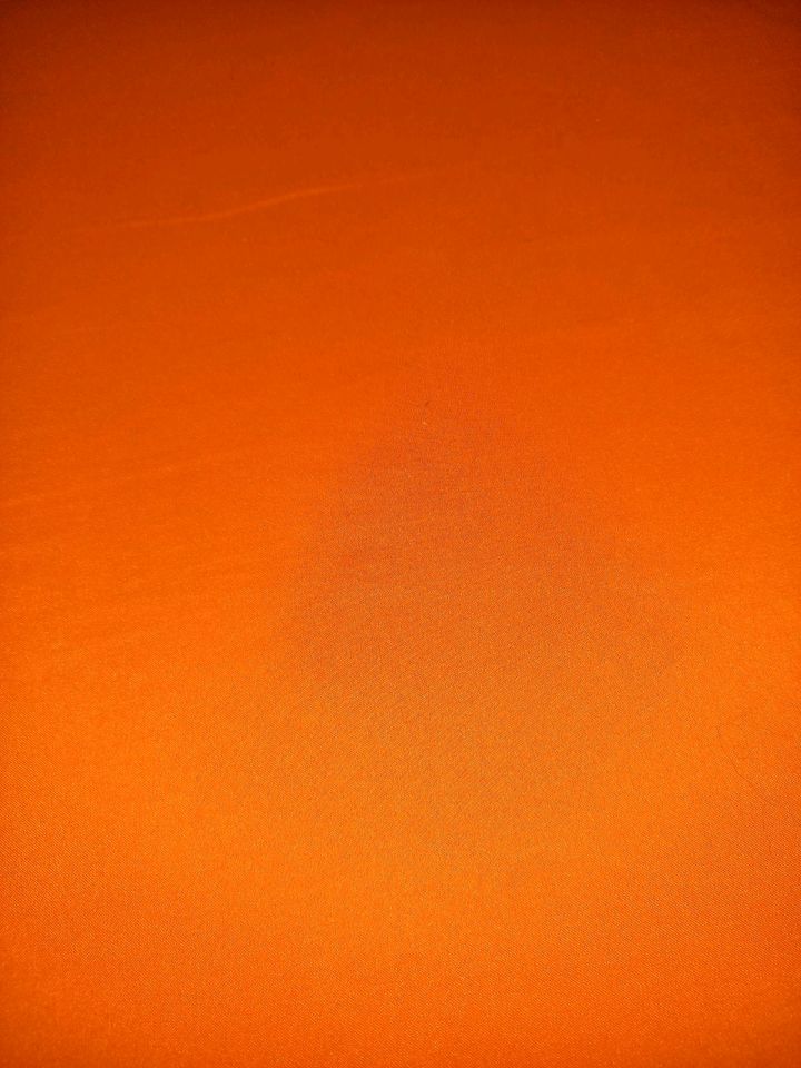 2  Spannbettlaken Orange , 90x200, Neuwertig in Groß-Gerau