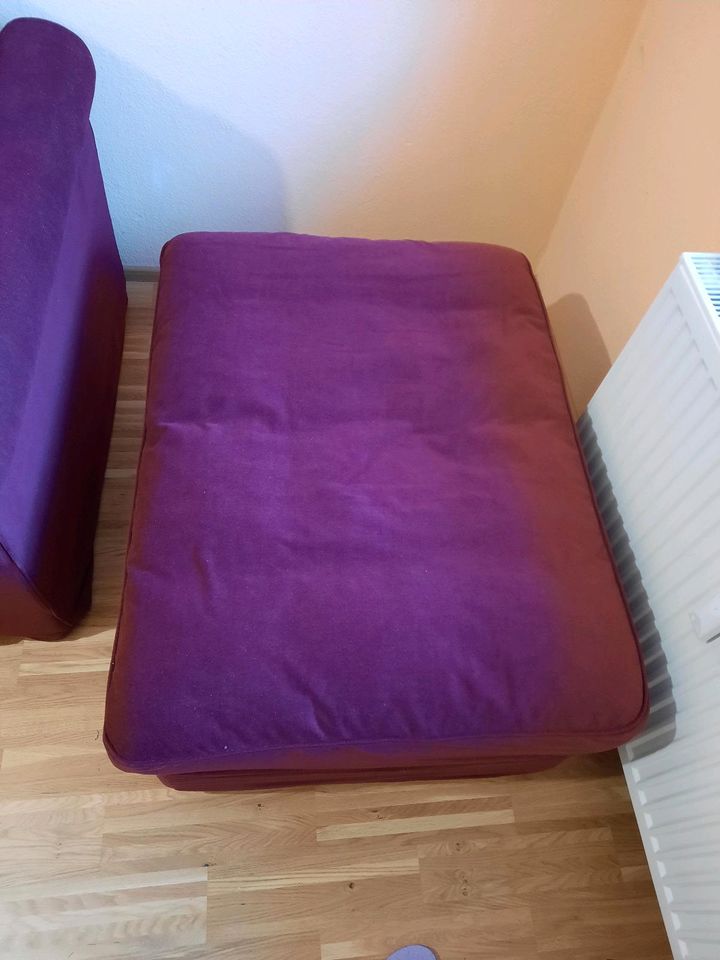 Ikea Grönlid 2er Sofa + Hocker + Ersatzkissen (Dunkelrot) in Stuttgart