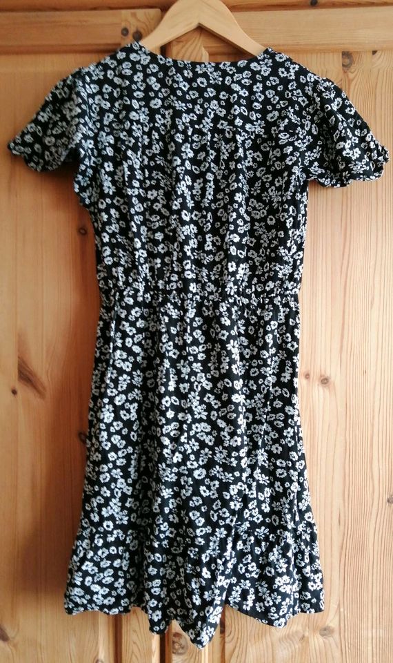 Kleid Sommer Damen/Mädchen Gr. 36 in Lengede