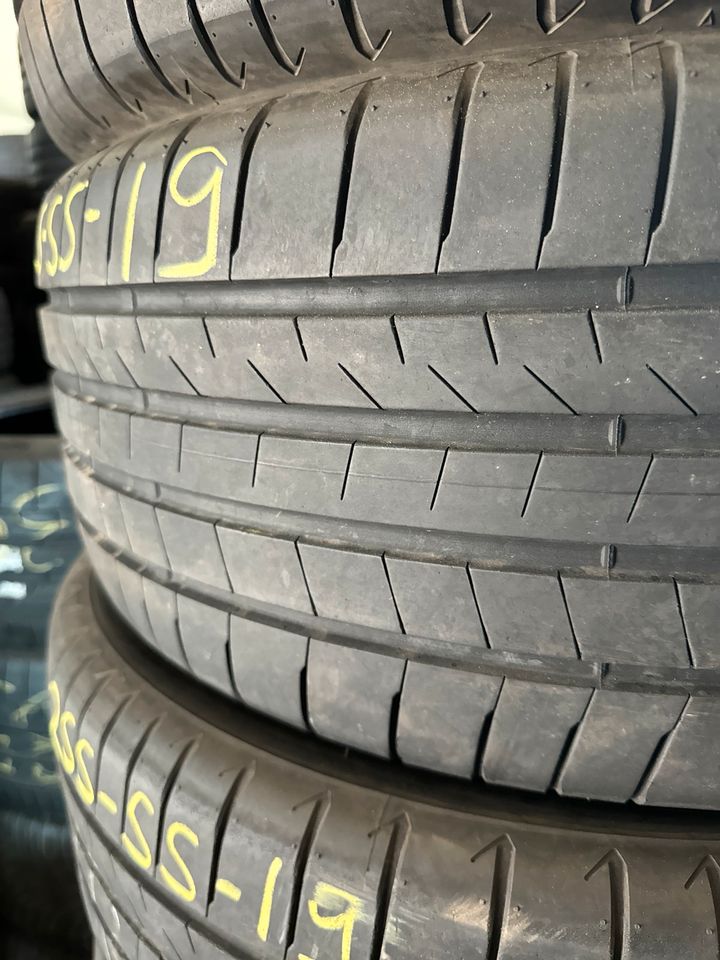 Neuwertige Gebrauchtreifen 255 55 r19 Bridgestone Sommerreifen in Schwieberdingen