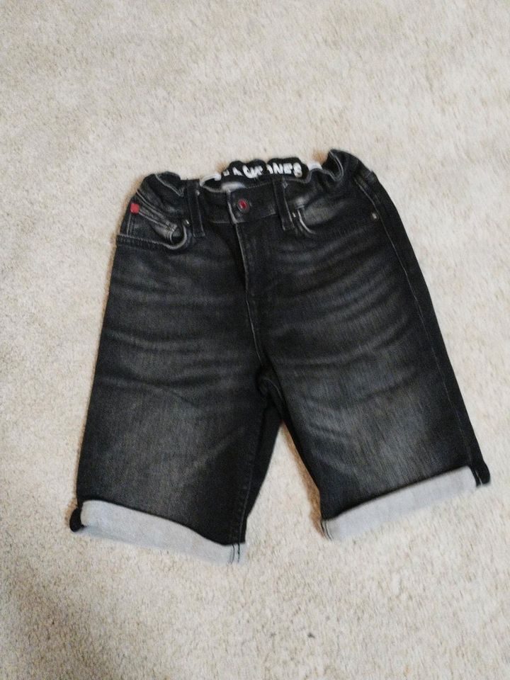 Jack and Jones Shorts kurze Hose Jeans 146 in Königswinter