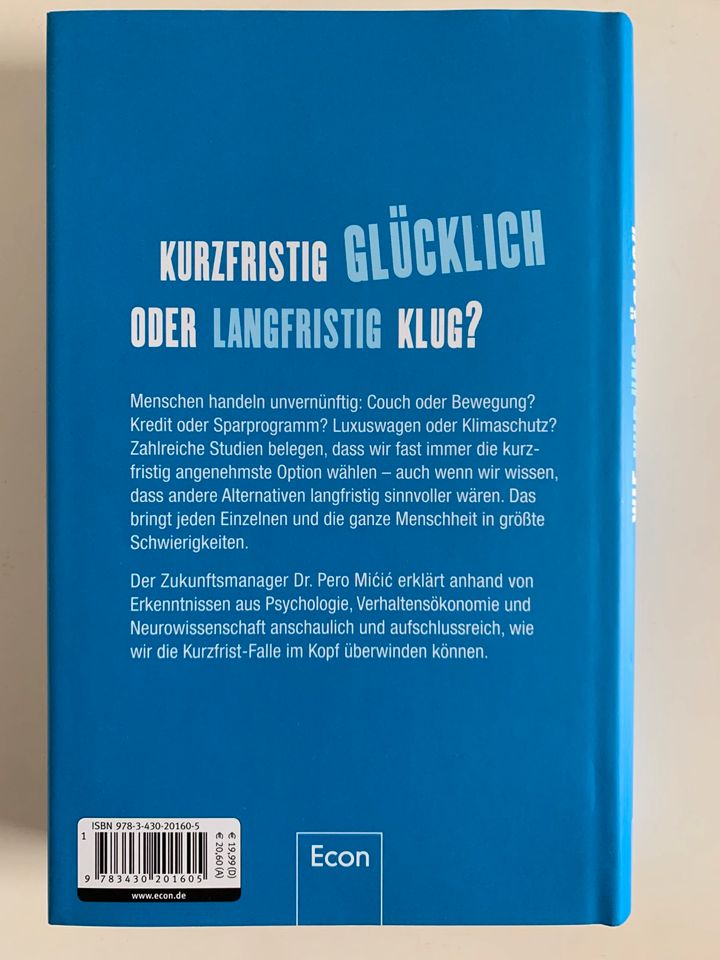 Buch: “Wie wir uns täglich die Zukunft versauen” von Pero Mićić in Hindelang