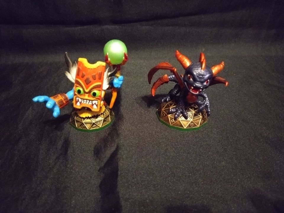 Skylander Spyros Adventure / Giants Paket mit Spielen und Portal in Sasbachwalden