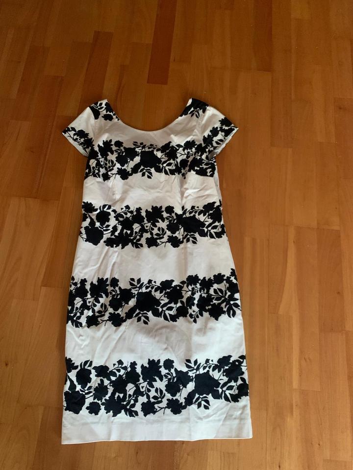 Comma Kleid Sommerkleid festlich nude schwarz 40 neuwertig in Düsseldorf