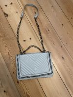 Graue Handtasche mit Kette Berlin - Pankow Vorschau