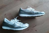 NIKE SNEAKERS GRÖßE 40 WEIß DAMEN Bayern - Landshut Vorschau