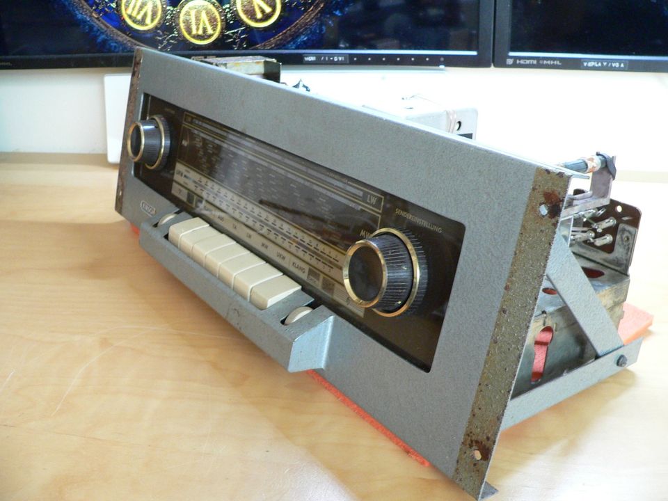 Grundig INT "KIRSCH" Röhrenradio Chassis mit "Magisches Auge" in Köln