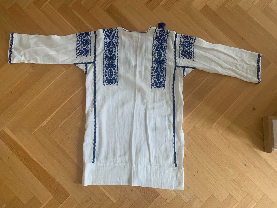 ISABEL MARANT Kleid, Weiß mit blauer Stickerei, Gr 40, wie neu in Berlin