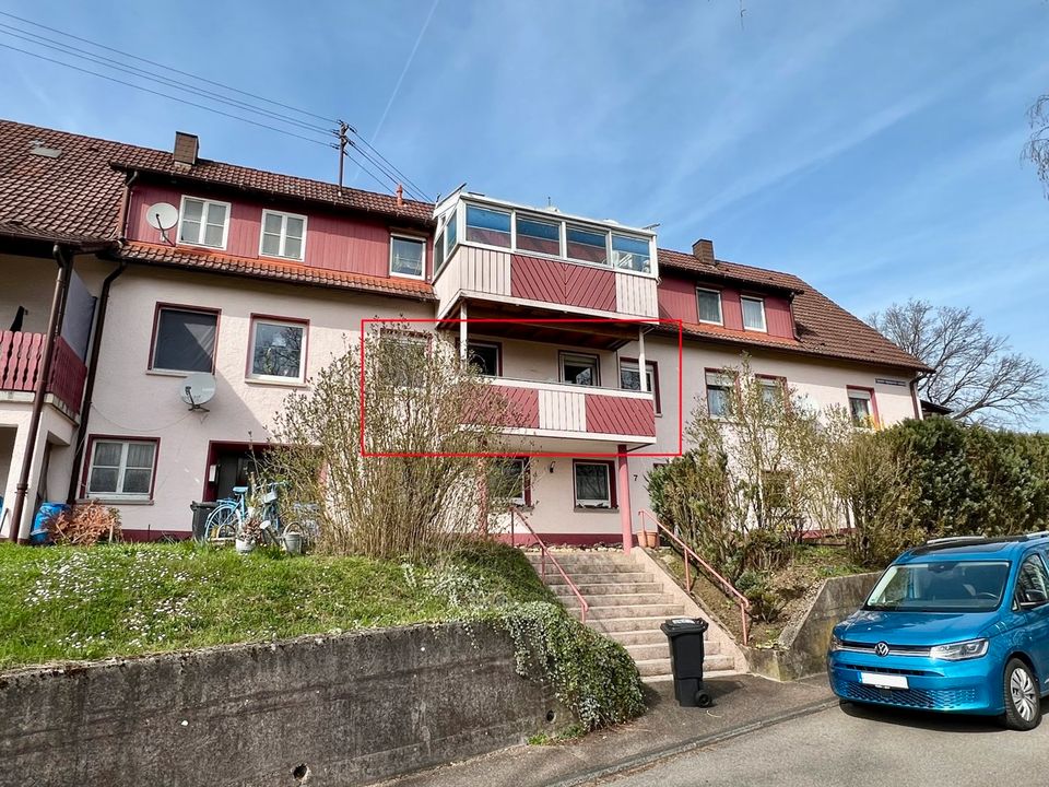 Roigheim - gepflegte 3-Zimmer Wohnung mit Balkon, Terrasse und Garage in Roigheim