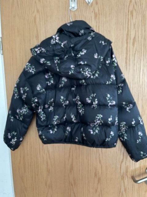 Damen/Mädchen Jacke  (M) mit Blumenmuster von EDC by ESPRIT in München