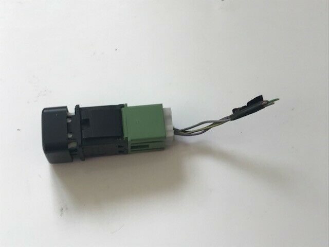 Original Sitzheizungsschalter Peugeot 206cc inkl. Stecker + Kabel in Friolzheim