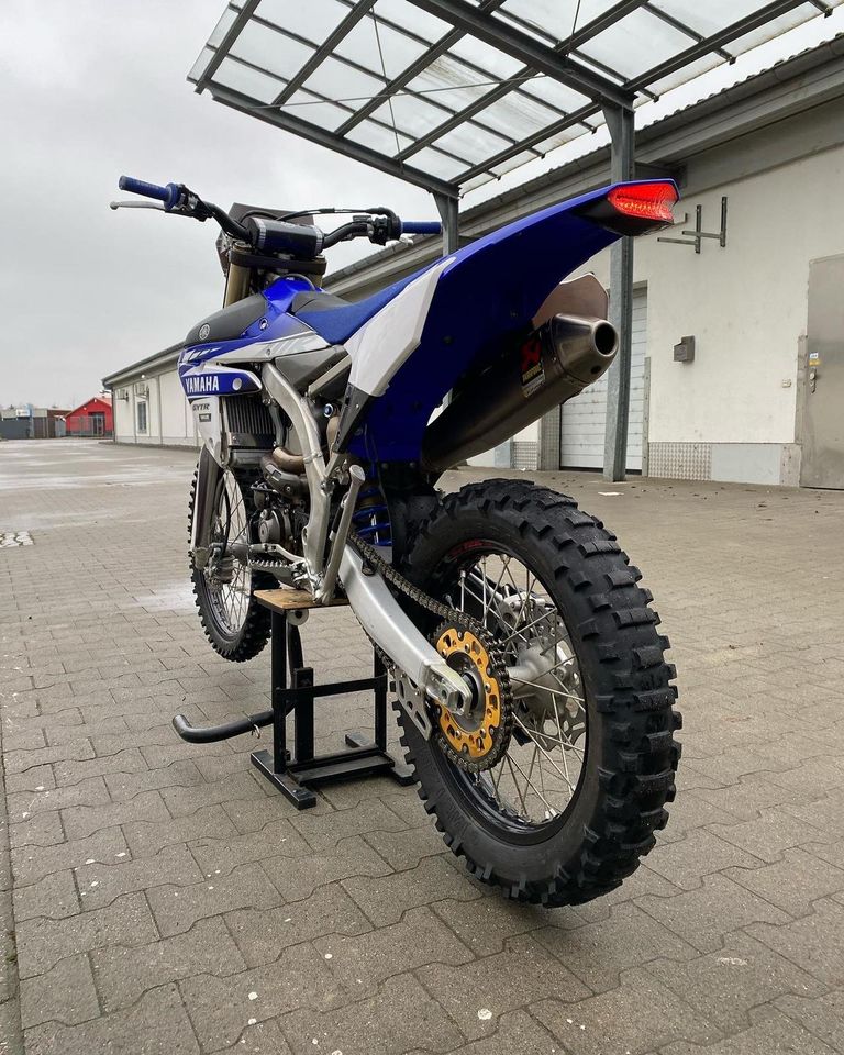 Yamaha WR 450 F GP EDITION in Malchin