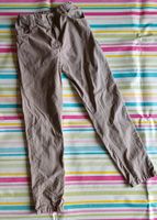 YIGGA Jeanshose Chino 140 beige TOPZUSTAND Nordrhein-Westfalen - Bornheim Vorschau