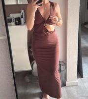 Maxikleid in braun mit Cut out von Zara - neu mit Etikett Nordrhein-Westfalen - Marl Vorschau