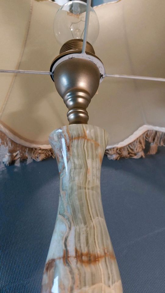 Tischlampe Vintage mit Onyx Fuß in Barßel