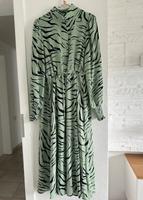 Studio Only Maxikleid, mint grün, zebra print, Ballonärmel, Gr. S Bayern - Greding Vorschau