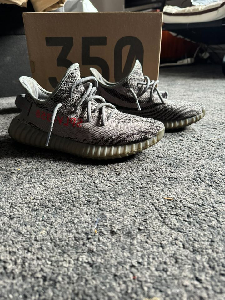 Yeezy boost 350 V2 Beluga 2.0 Gr. 42 2/3 in Eppelheim